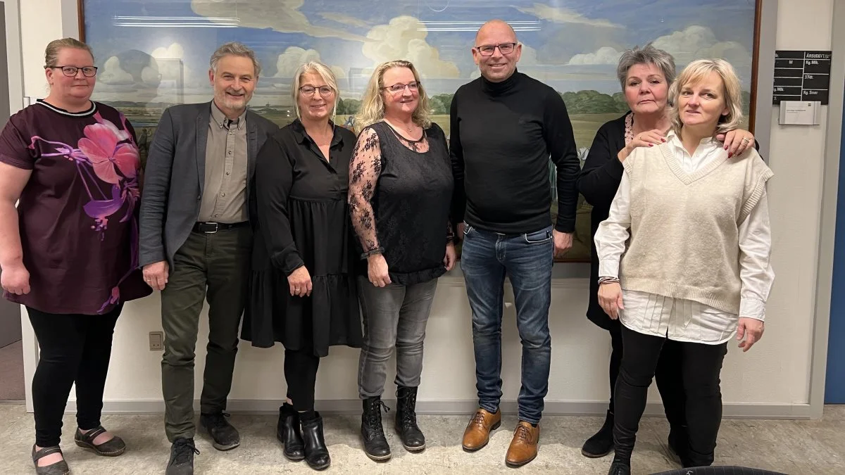 Den nye bestyrelse har store forventninger til Gl. Estrup Landbrugsmesse og Dyrskue. Her ses Tina Kjærgård Tobberup, formand, Henrik Brøgger Larsen, næstformand, Ruth Andersen, økonomiansvarlig, Benno Blæsild, bestyrelsesmedlem, Betina Buhl, bestyrelsesmedlem og Annemarie Løvø, bestyrelsesmedlem.
