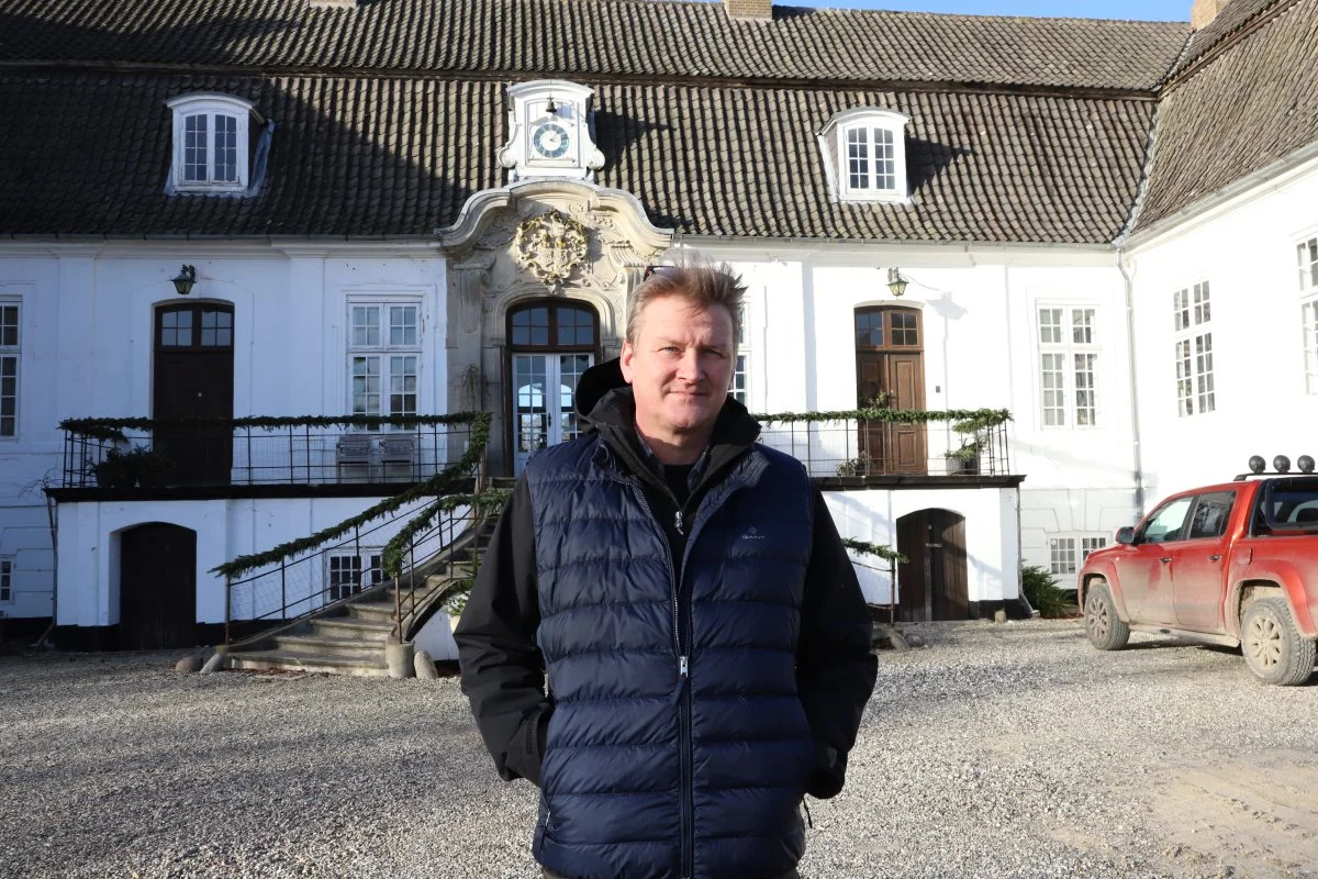 Planteavler og slagtesvineproducent Per Bo Hansen driver Margård Gods på Nordfyn, der har været pløjefrit landbrug siden 2012. 