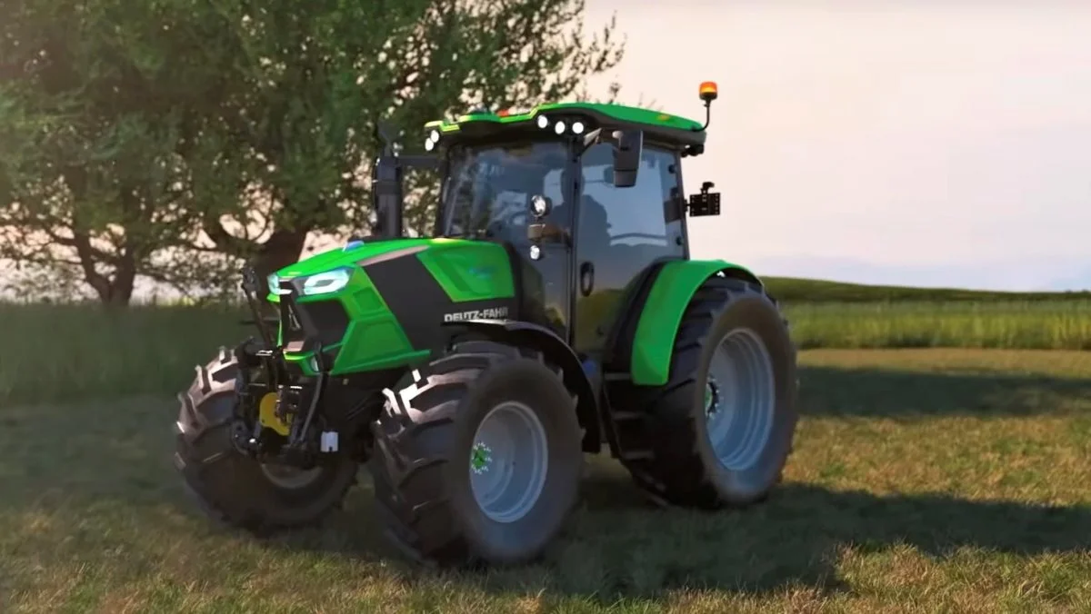 Den nye Deutz-Fahr 6C-serie består af tre modeller fra 114 til 143 hk. Traktorerne tilbydes med tre forskellige transmissionsmuligheder i hver modelbetegnelse. Foto: Stillbillede fra Deutz-Fahrs reklamevideo
