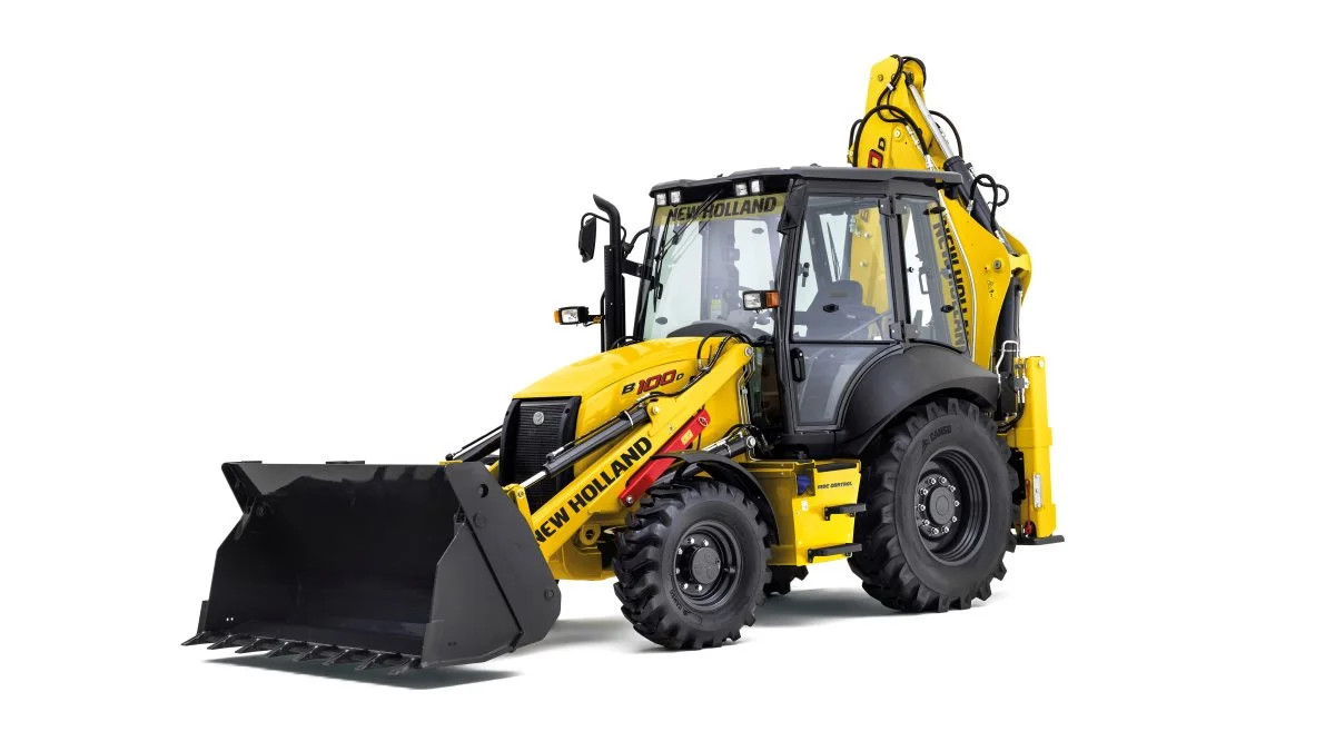 Den nye New Holland D-serierendegravere leveres med den nye F36 3,6 liters, firecylindrede motor med et drejningsmoment op til 82kW og 460 Nm og med den avancerede drivlinje-teknologi udnytter rendegraveren brændstoffet optimalt. Pressefoto