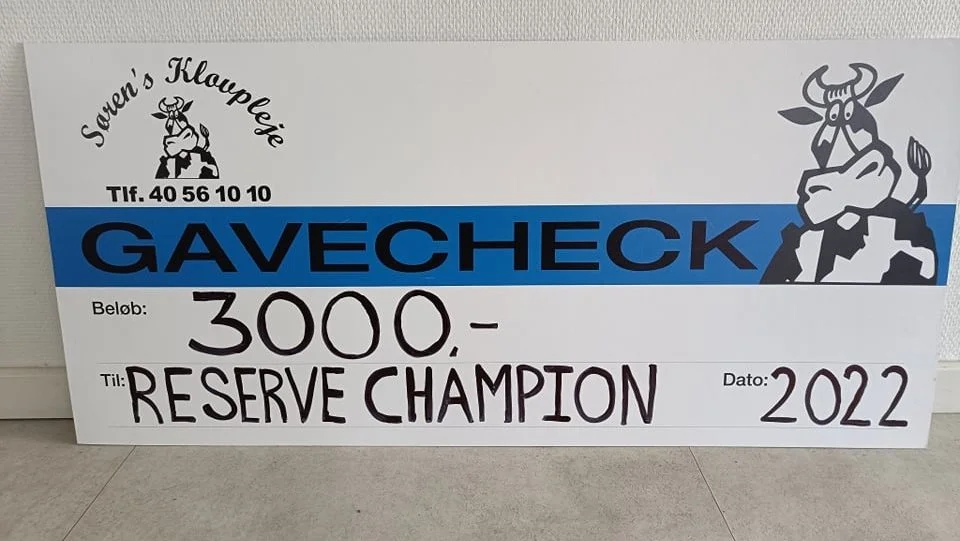 Sørens Klovpleje ved Søren Vestergaard Sørensen, Aars, sponsorerer 3.000 kroner til årets Reserve Champion.