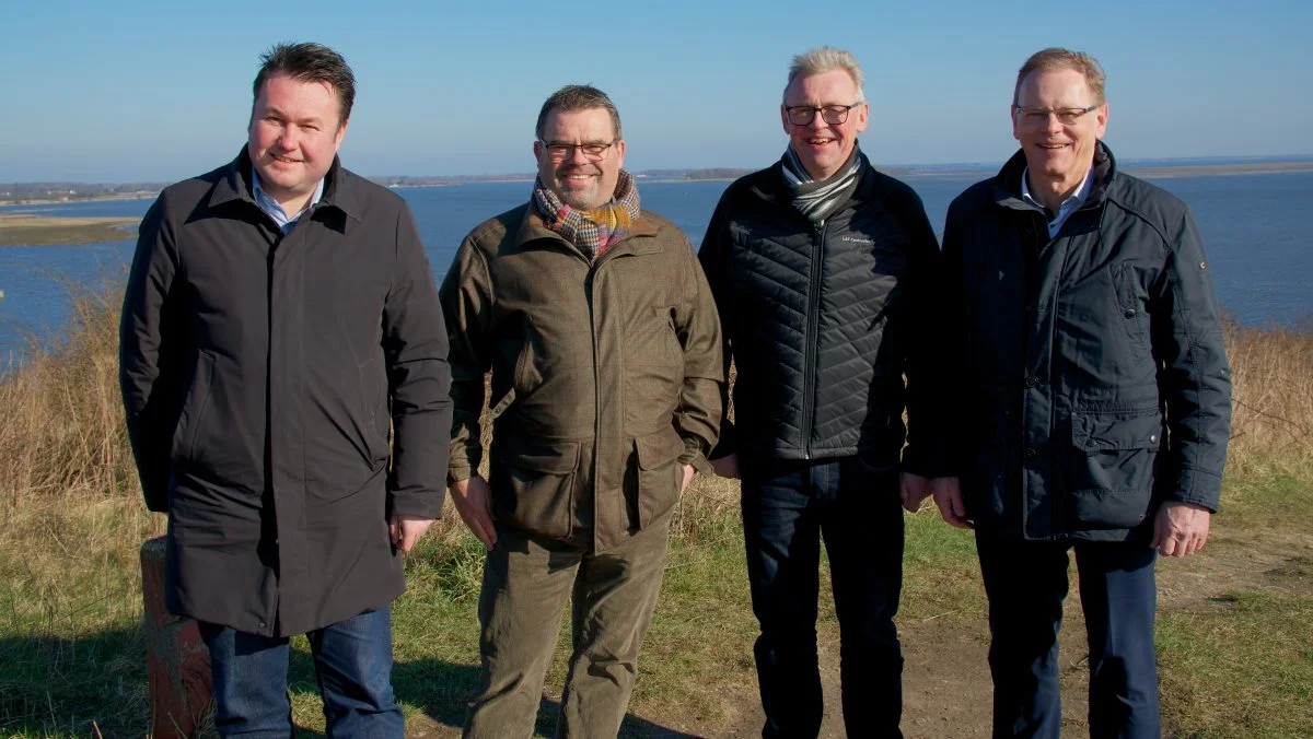 Centrovice mødte Christiansborg i sidste uge. Fra venstre ses Anders Kronborg, fødevareordfører Socialdemokratiet, Torben Povlsen, formand L&F Centrovice, Lars Iversen, næstformand L&F Centrovice og Erling Bonnesen, landbrugsordfører Venstre. 