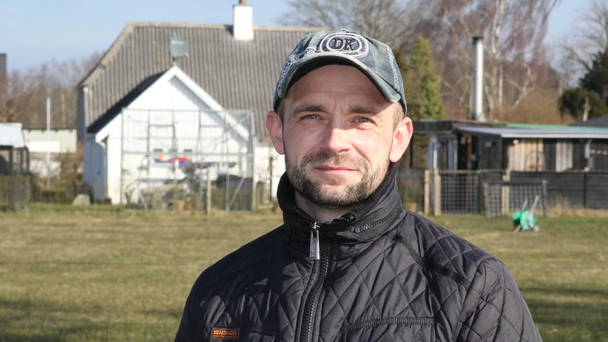 Kim Lindegaard fik jobbet som koordinator for får og geder på Det Fynske Dyrskue tilbage i efteråret 2021, så når dyrskuet løber af stablen til juni, vil det være hans første dyrskue, med den funktion. Han har tidligere selv udstillet med sine mohairgeder.
