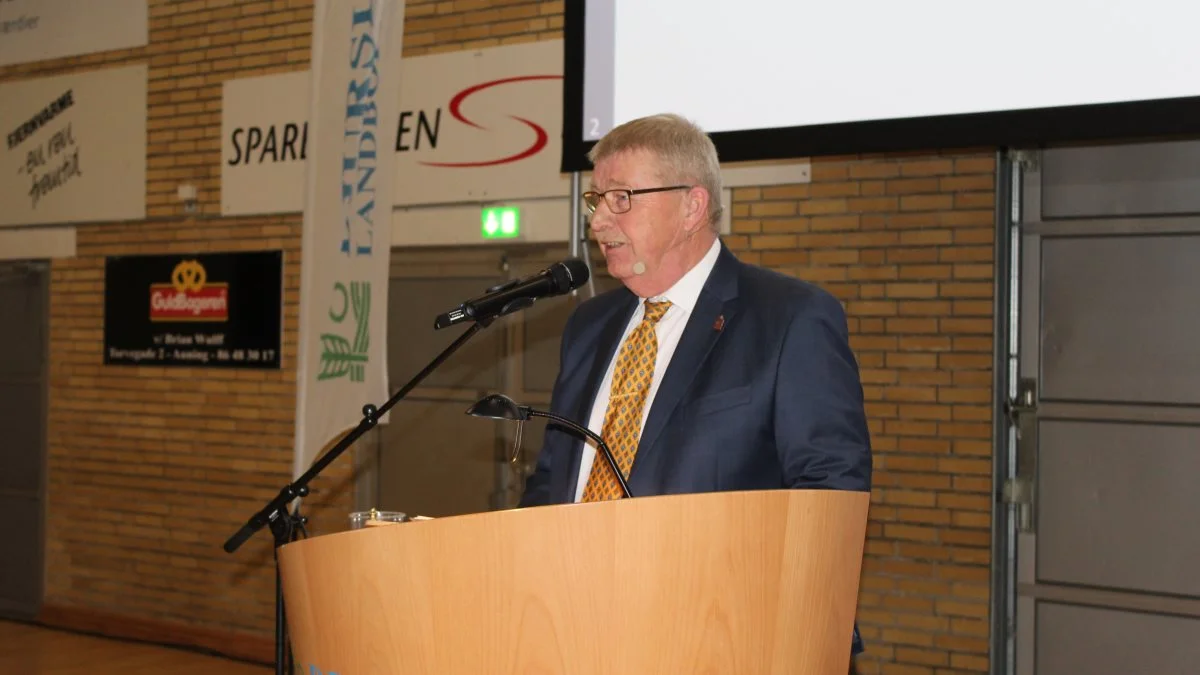 Formand for Djursland Landboforening, Hans Gæmelke, er bekymret for især svineproducenternes økonomi, hvor senest krigen i Ukraine også vil påvirke korn og foderpriser. Foto: John Ankersen