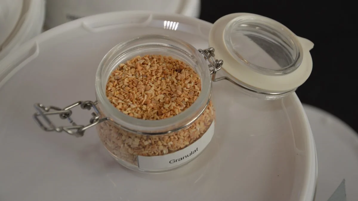 Det første produkt som Nature’s First kom på gaden med, var hvidløg, i forskellige former til alle slags husdyr. 