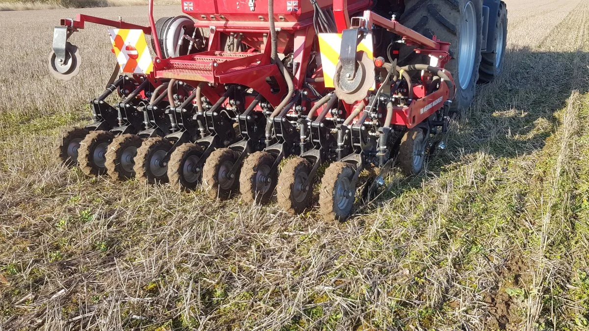 Det er uforståeligt, at forskeren Jørgen E. Olesen fra Aarhus Universitet ikke anerkender de store fordele ved carbon farming, skriver formanden for Foreningen for Reduceret Jordbearbejdning i Danmark, Henrik Terp, i debatindlægget. Arkivfoto 