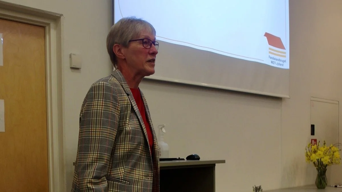Anette Klausen, formand for Familielandbruget Midtjylland, talte om bekymringen for CO2-afgifter i forbindelse med foreningens generalforsamling.