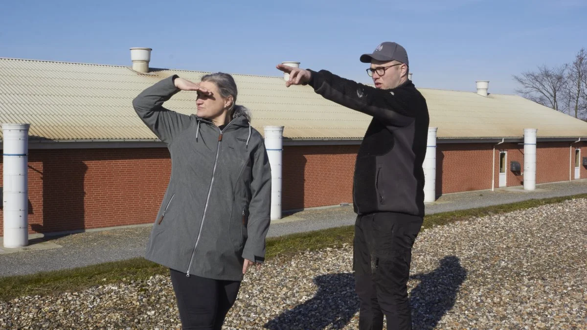 Svineproducent Kristian Boel Kjær Østergaard går efter at finde den rådgiver, som passer bedst til ham, uanset hvor rådgiveren kommer fra, og på miljødelen har han valgt Nina Ottesen. 