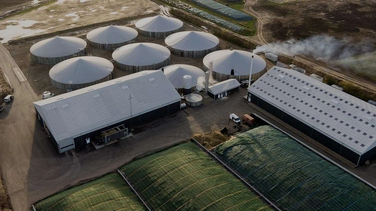 Biomasseleverandørerne er klar til at levere den energi, der i fremtiden ikke længere vil komme fra Rusland, i form af biogas. Men det kræver forbedrede vilkår, mener man i leverandørforeningen. Arkivfoto