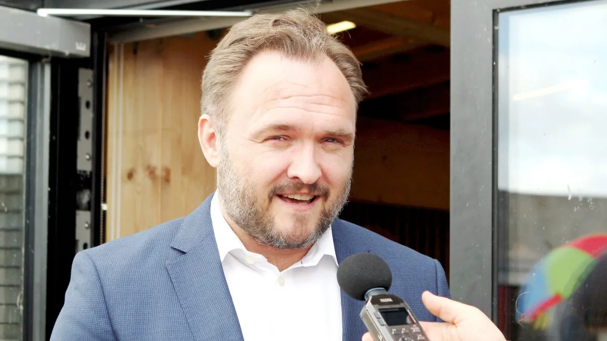 - Danmark står bedre end flere europæiske lande på grund af vores biogas, og derfor er det ikke i år, vi kan mindske brugen af energiafgrøder, siger klima-, energi- og forsyningsminister Dan Jørgensen (S). Arkivfoto