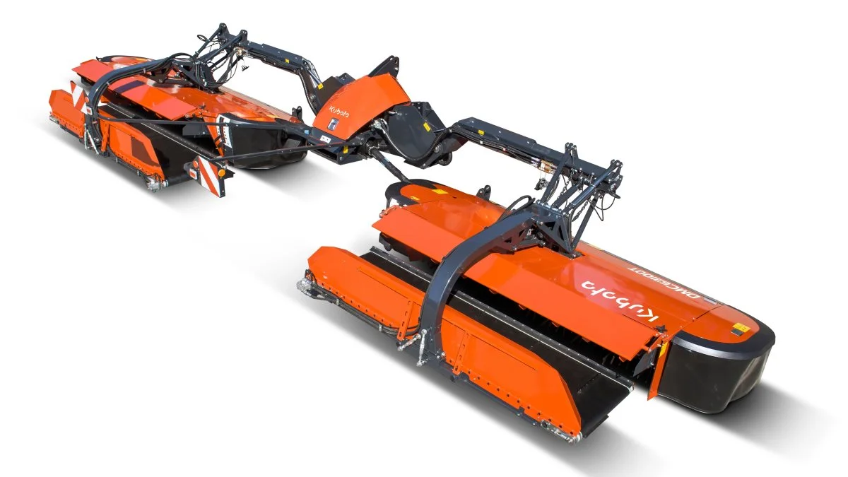 Et generelt kendetegn på den nye Kubota DMC63100 BX-Vario-skårlægger er muligheden for at justere arbejdsbredde og overlap uden behov for at stoppe og uden, at jordtrykket ændres. Arbejdsbredden er fra 9,8 til 10,2 meter. Pressefoto