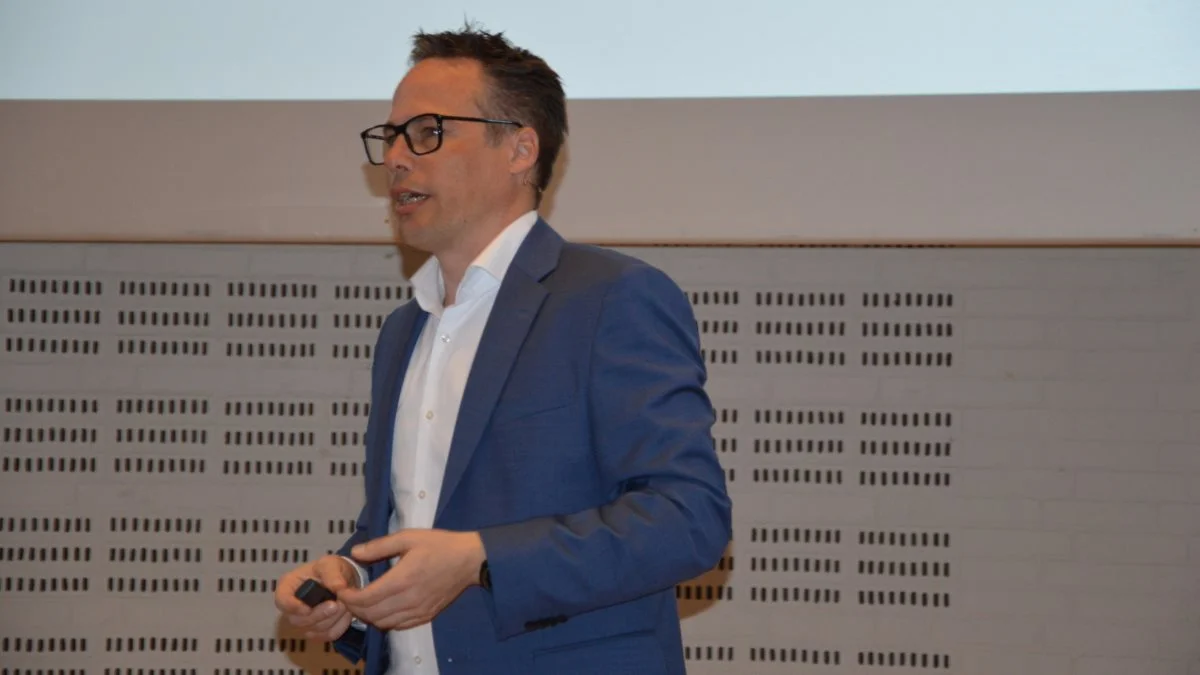 - Skulle den (prognosen, red.) laves i dag, er jeg ikke i tvivl om, at så ville prognosen gå højere op. Omvendt så kender I alle sammen foderpriserne derude, så vi skal ganske højt op, for at det for alvor bliver attraktivt at producere grise, sagde Christian Fink Hansen under årets Fodringsseminar. Foto: Camilla Bønløkke