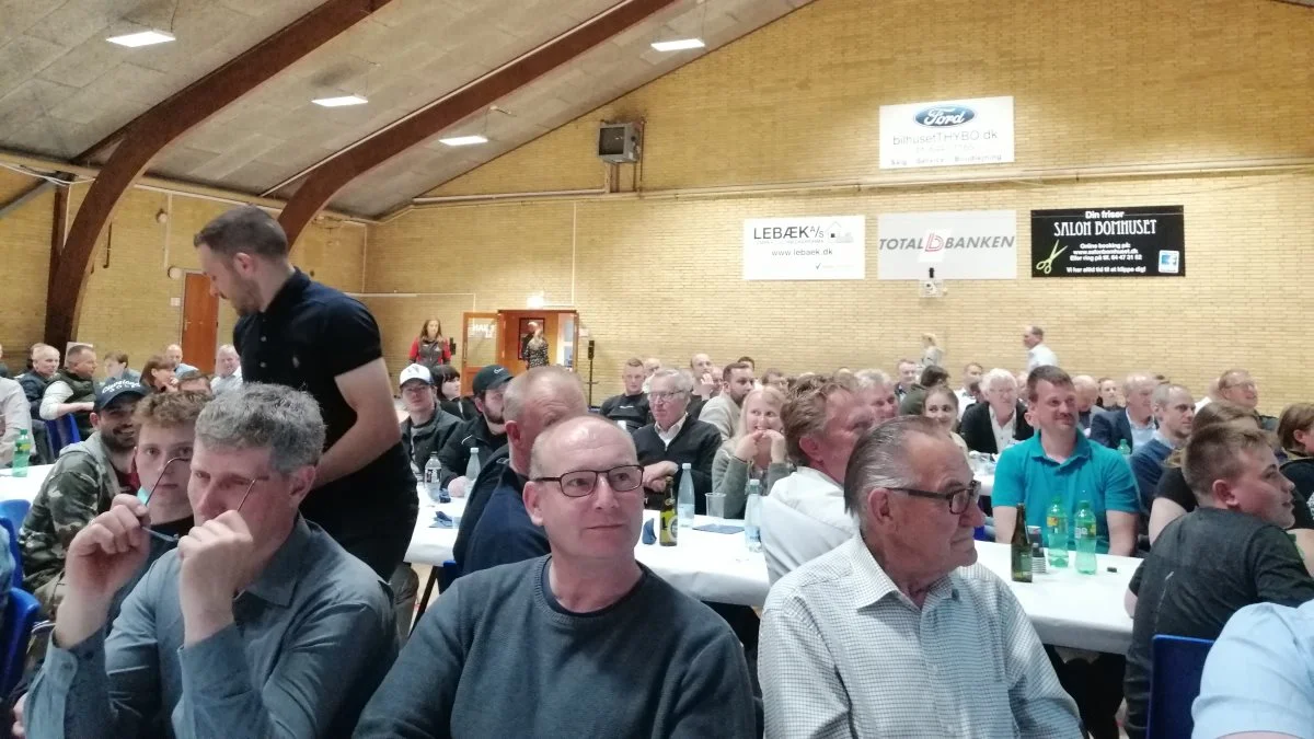 Knap 400 deltog torsdag aften ved Porcus-årsmødet i Vissenbjerg Hallerne. På tirsdag og onsdag i næste uge er det Brønderslev og Holstebro, der lægger lokation til svinefagdyrlægernes program. 