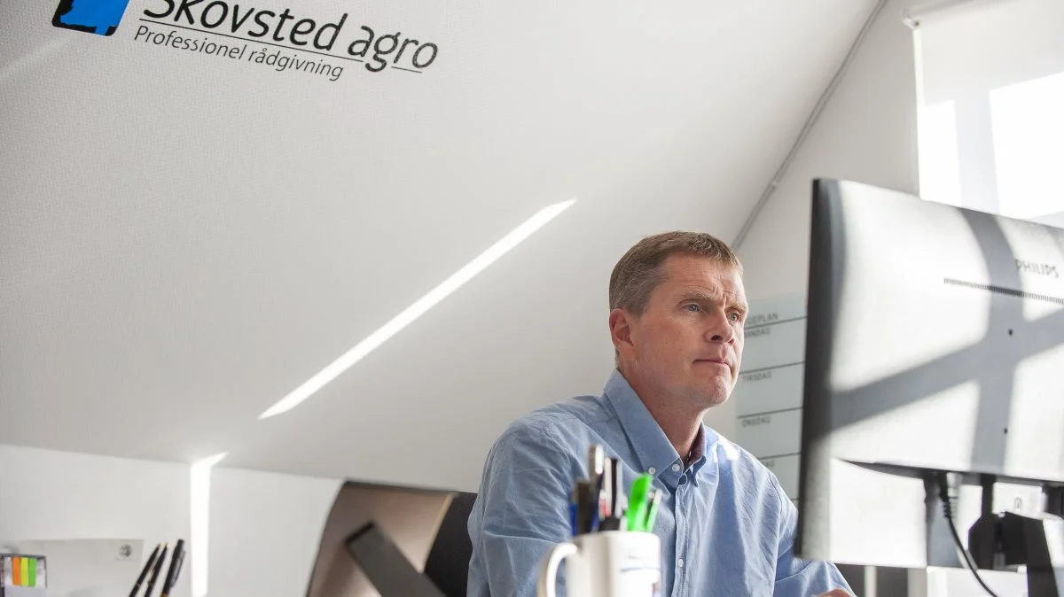 -Det er dig selv, der skal tage stilling til, hvad der skal ske på din bedrift - det er hverken Putin eller banken, der bør eller skal træffe den beslutning, siger Kurt Skovsted, som kalder prisen på foder for den største økonomiske trussel for grise-, mælke- og fjerkræproducenter i Danmark i nyere tid.