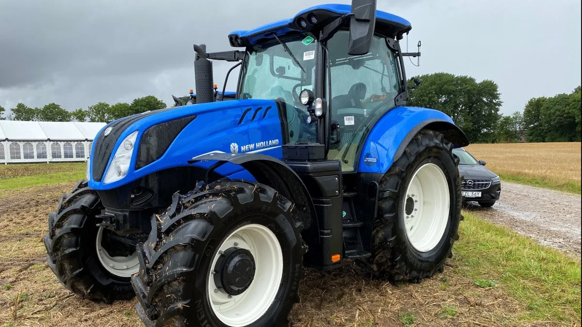 New Holland T6 Methan Power-traktor, der er 100 procent drevet af metangas, har samme design og hk-effekt (180 hestekræfter), som på New Holland T6-serie (Stage V) med dieselmotor. Arkivfoto: Per Jørgensen