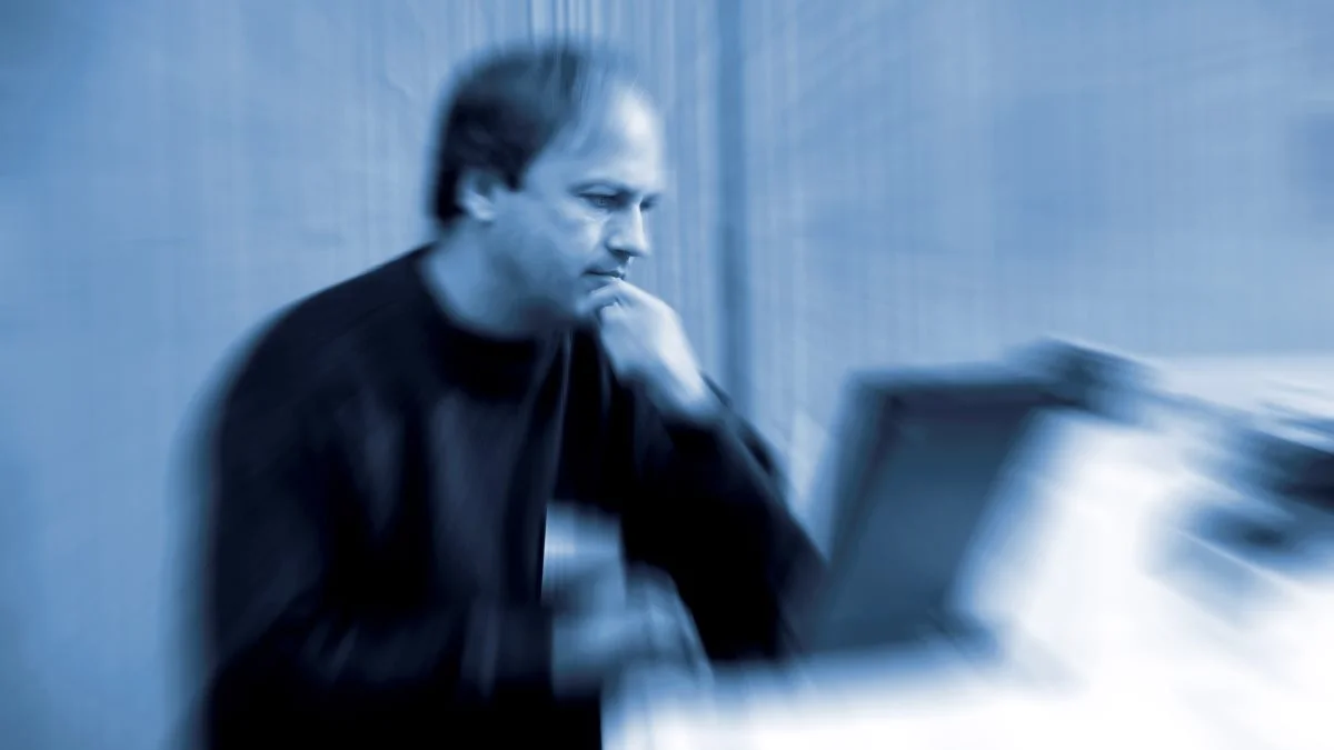 Du kan tilgå den nye klageportal via borger.dk, virk.dk eller via kpo.naeveneshus.dk. 