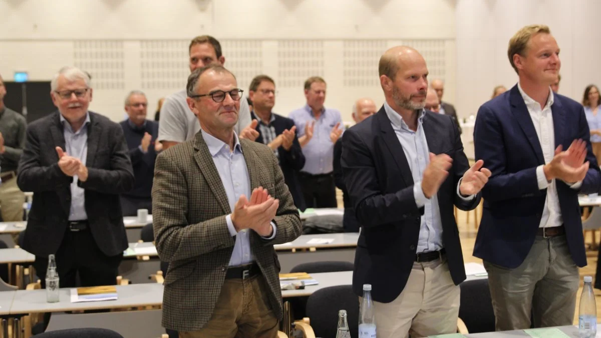 Der var stående klapsalver til den afgående formand, da Patriotisk Selskab holdt generalforsamling onsdag aften. 