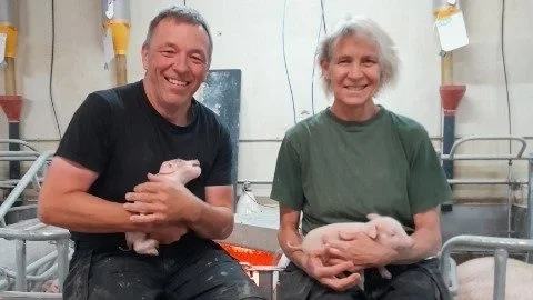 Lone og Henning Nielsen fra Lindeborggaard i Vemmelev nær Slagelse vandt både prisen for størst fremgang og for bedste produktivitet. Privatfoto