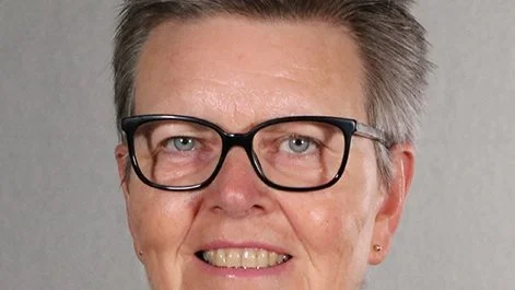 40 års jubilæum, Majbritt Nitzsch Kristensen, ØkonomiRådvigning.