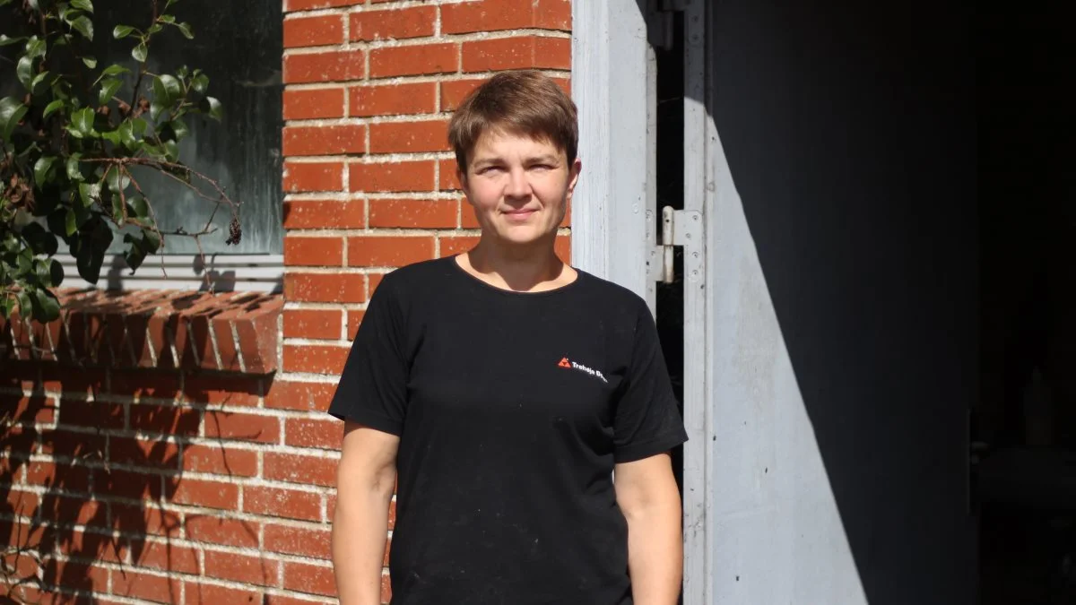 Dorthe Sand og hendes mand, Bjørn Nielsen, har efter egen opfattelse et mililonbeløb til gode hos landbrugsvirksomheden I/S Gade. Men pengene har de ikke set noget til, fortæller hun. Fotos: Henning K. Andersen