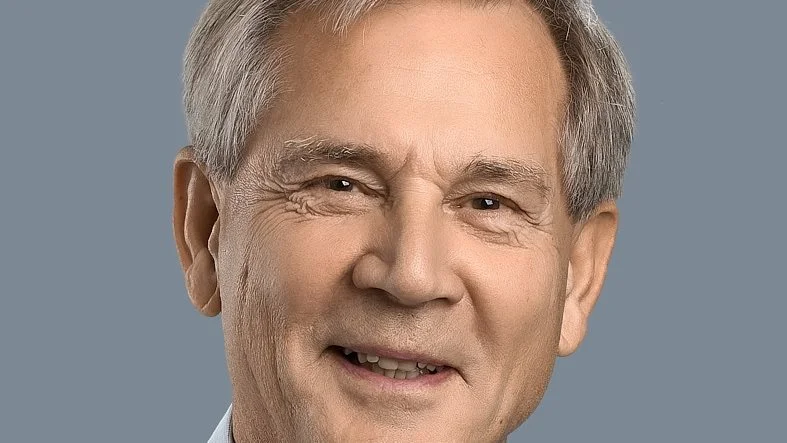 Åge Staun overlader direktørstokken til Jesper Skjøtt efter mere end ti år i spidsen for A-One Danmark.
