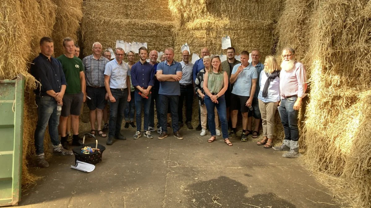 Det handlede om genanvendelse, da Landbrug & Fødevarer og Seges Innovation forleden havde samlet en gruppe kvæglandmænd til workshop hos mælkeproducent Anders Harck i Tjæreborg. Fotos: Landbrug & Fødevarer