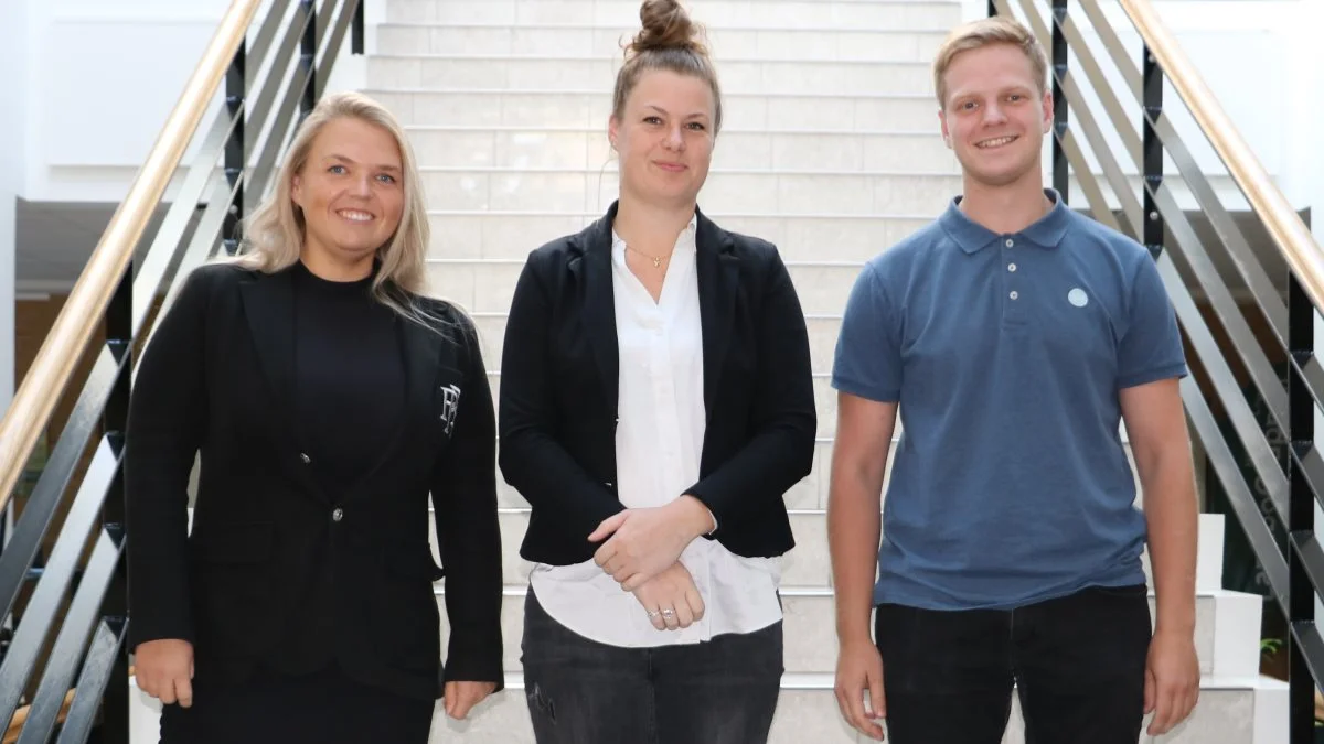 Velas udvider sin økologiske rådgivning med to faste økologikonsulenter, Sandie Holm og Stine Rosenvanger,  samt praktikant Mads Gad. Foto: Velas