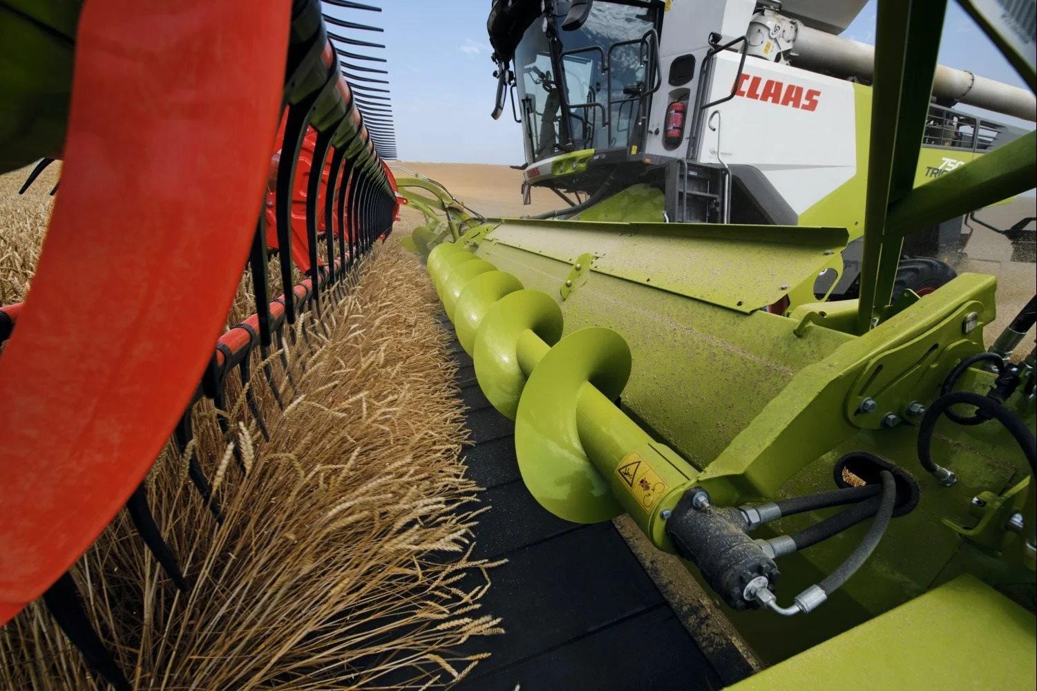 Claas har siden lanceringen af Convio-skærebordene i 2018 solgt 150 Claas Draper-sejlskæreborde, og den positive salgsudvikling fortsætter ind i 2023, fortæller Niels Stræde Danielsen, sales- and product manager harvest hos Danish Agro Machinery. Pressefoto