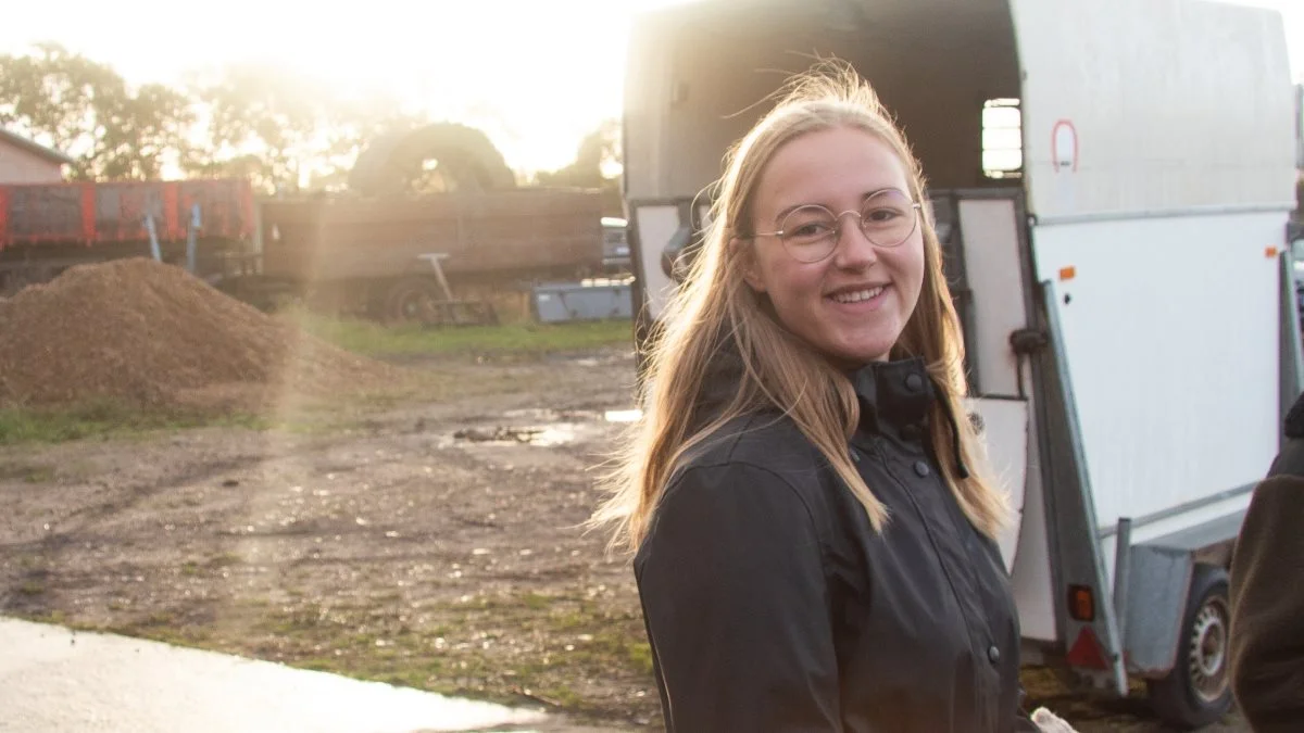 - Jeg synes, der er blevet rigtig godt imod det. Vi hører, at folk siger, at de skal huske at støtte op så vi også har lyst til at gentage det til næste år, lyder det fra Amalie Høgild Staghøj om arrangementet på Hvidbjerggaard.