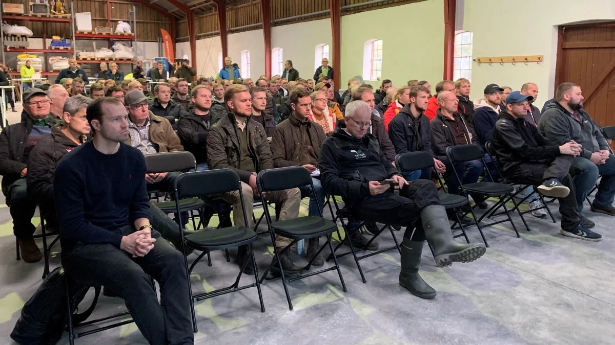 Over 100 aktive landmænd var samlet til årets Sund Jord-konference på Knudstrupgård ved Sorø på Midtsjælland. Fotos: Jesper Hallgren