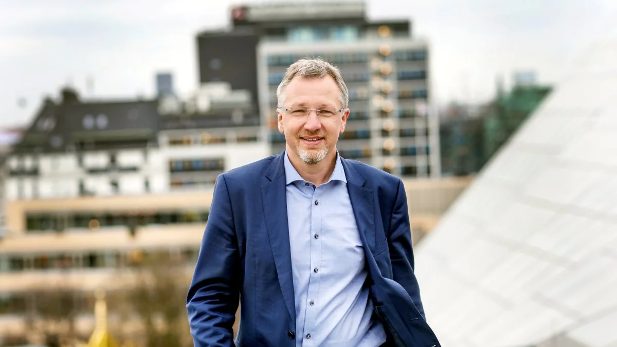 At ellers sunde fødevareproducenter kan lukke ned, fordi man står og mangler likviditet på grund af energikrisen, ville være en katastrofe, mener Leif Nielsen. Derfor opfordrer han selskaberne til at overveje indefrysningsordningen til brug i sin finansportefølje. Foto: Sif Meincke