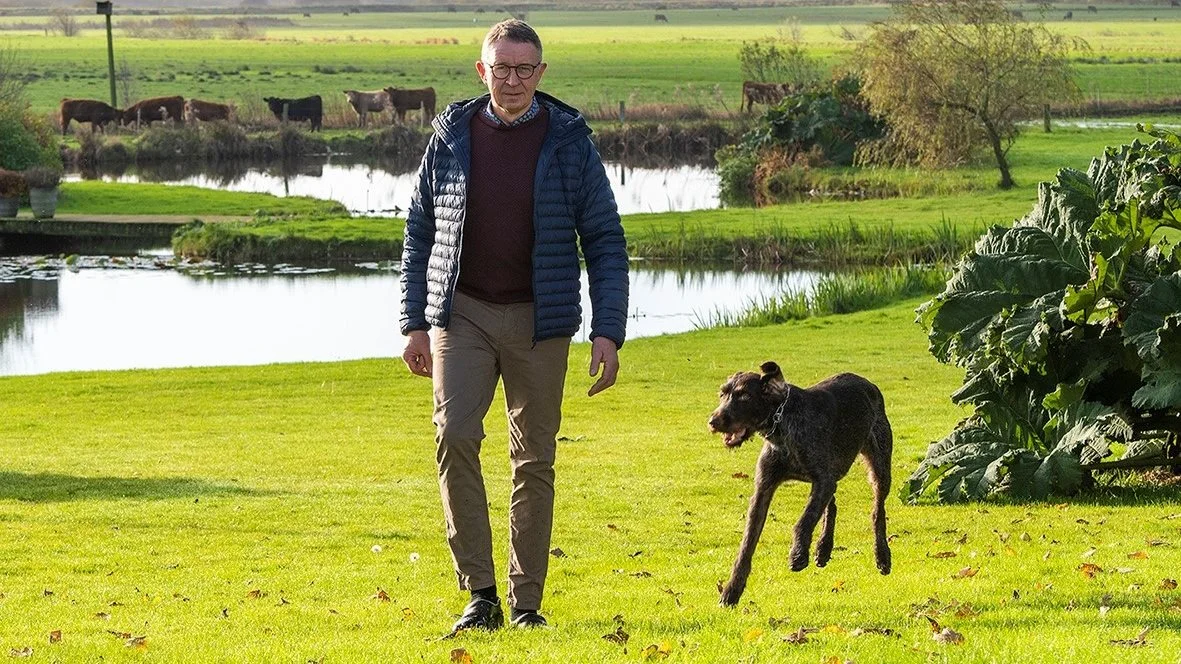- Hvis du vil spise klimavenligt, skal du spise danske kartofler. Det er en af de allermest klimavenlige fødevarer, vi har, fastslår formand for Landboforeningen vestjysk, Søren Christensen.