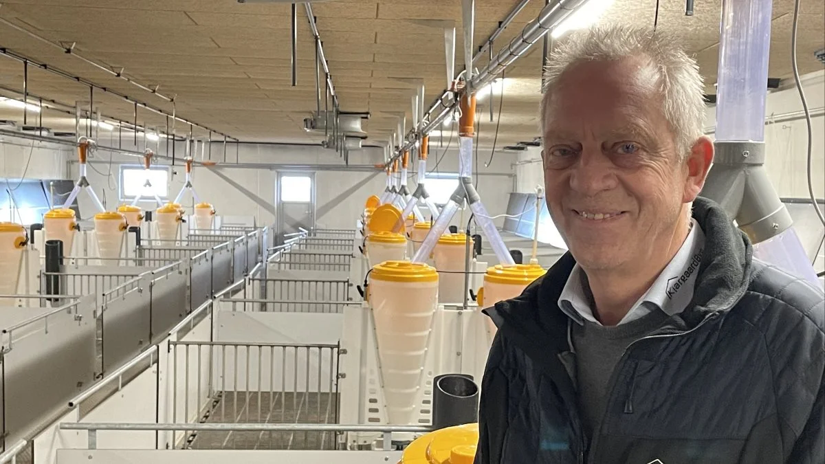 Henrik Villumsen er salgschef hos Kjargaard Byg, der har haft totalentreprisen på stalden.