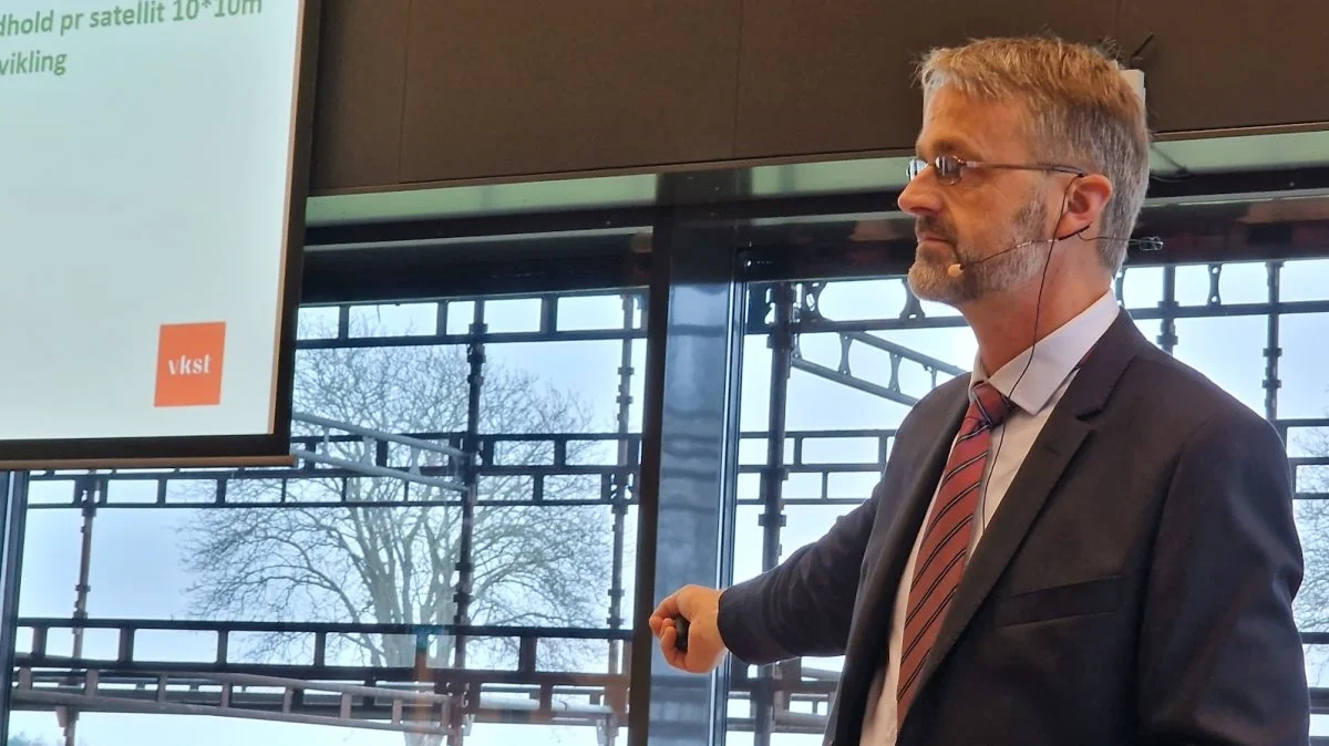 - Der går på de gode jorde fire til fem år, inden man mærker fraværet af P- og K-gødning. Men det tager altså noget længere tid at få genopbygget jordens gødningsværdi igen, understreger planteavlskonsulent Ole Schou.