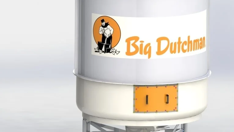 Inspektionslugen på siden af vådfodertanken er en tostjernet nyhed på Agromek. Foto: Big Dutchman