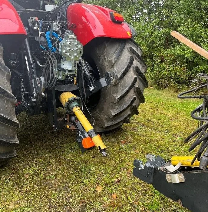 Den automatiske frakobling af halmpresser ved en brand kan med det nye Siwi FireSafe ske ved tryk på en knap i førerhuset.