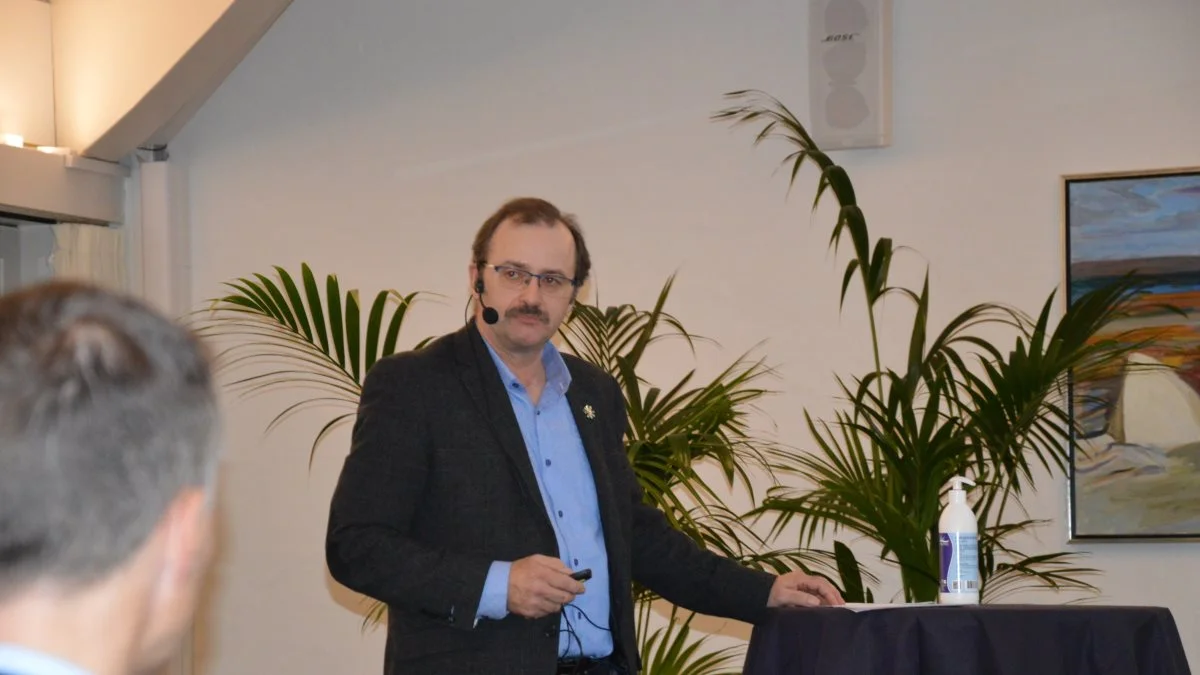 - Det er ingen gratis omgang at reducere CO2-aftrykket på bedriften, lød det blandt andet fra planteavler Arne Vad under klimadagen i Svendborg. Fotos: Camilla Bønløkke