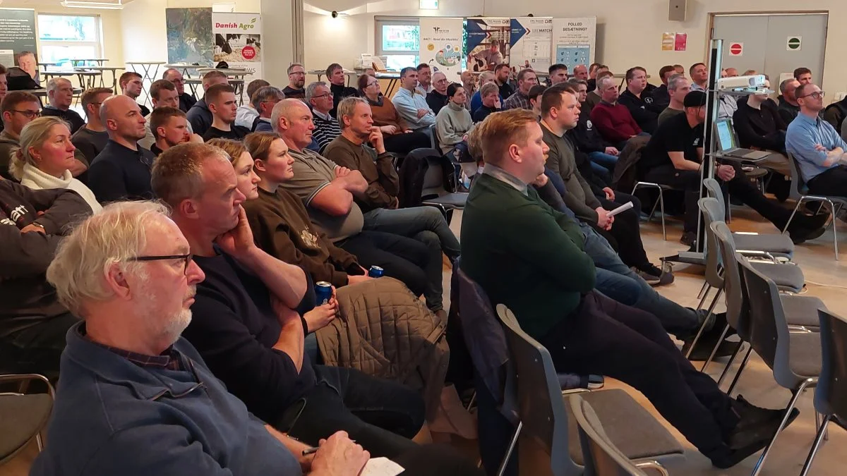 Godt 100 var mødt op til mødet i European Dairy Farmers, EDF, der blev holdt i Skovhuset i østjyske Fårvang. Foto: John Ankersen