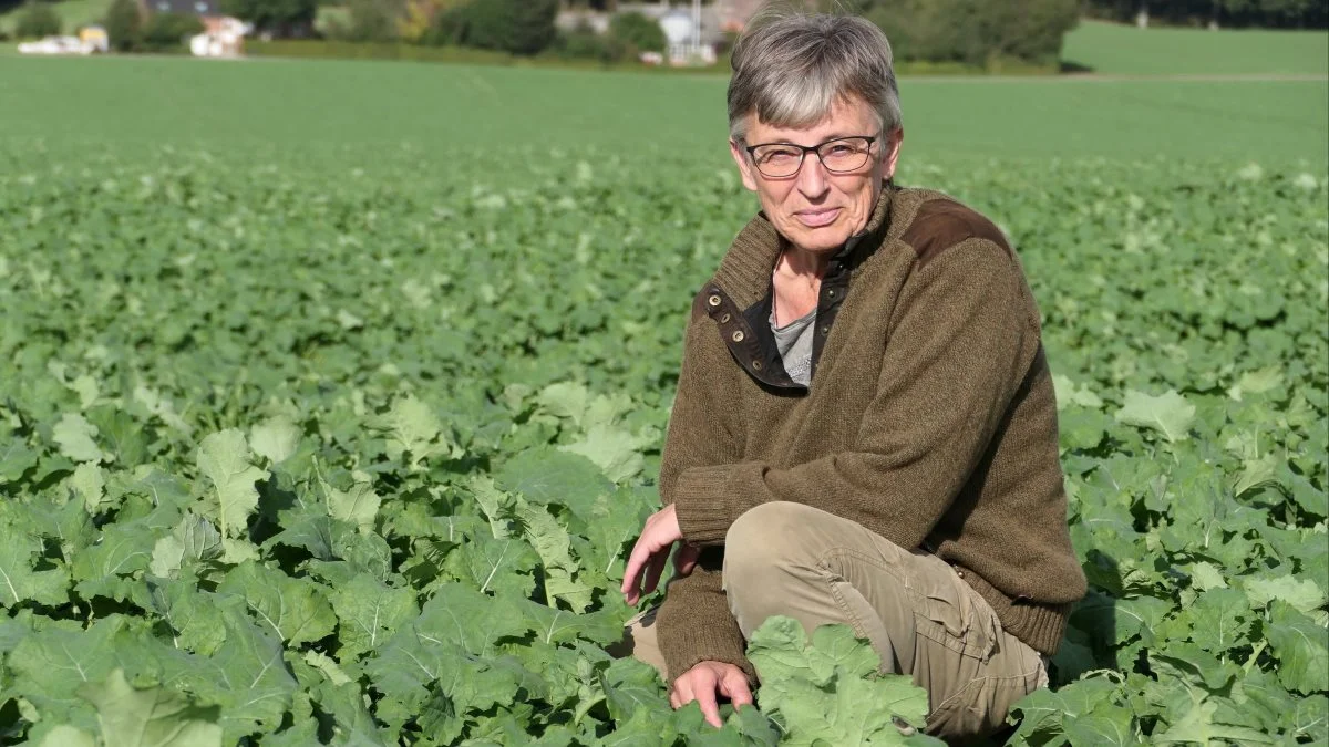 Bente Andersen fra Foreningen for Grundvandsbeskyttelse (FFBG) fortæller, at der er eksempler på, at myndighederne henviser til en »gummiparagraf« under Miljøbeskyttelsesloven, men at man i FFBG er uenig i, at den paragraf kan bruges i forbindelse med BNBO. - Det er derfor FFBG har en sag kørende mod staten, forklarer hun. Arkivfoto