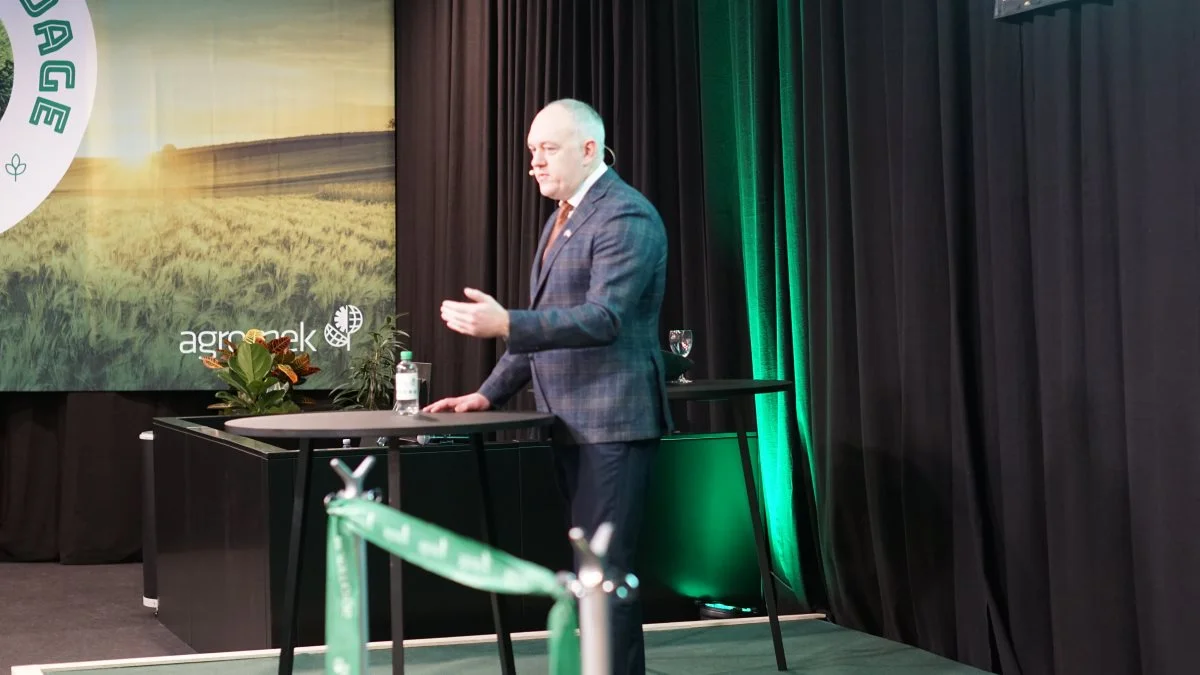 - Landbrug er en af de mest vigtige sektorer i Ukraine. Vi minder i den forbindelse lidt om Danmark, sagde Ukraines ambassadør i Danmark, Mykhailo Vydoinyk, da han åbnede årets Agromek. Foto: Henning K. Andersen