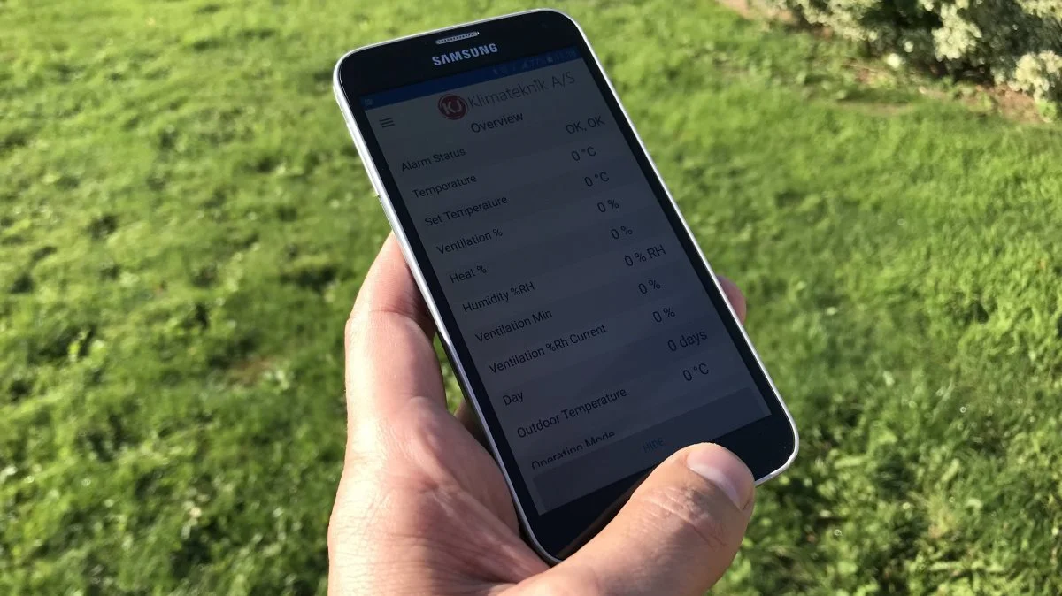 Med den nye digitale koncept fra KJ Klimateknik får landmanden ét samlet, brugervenligt overblik på sin smartphone.