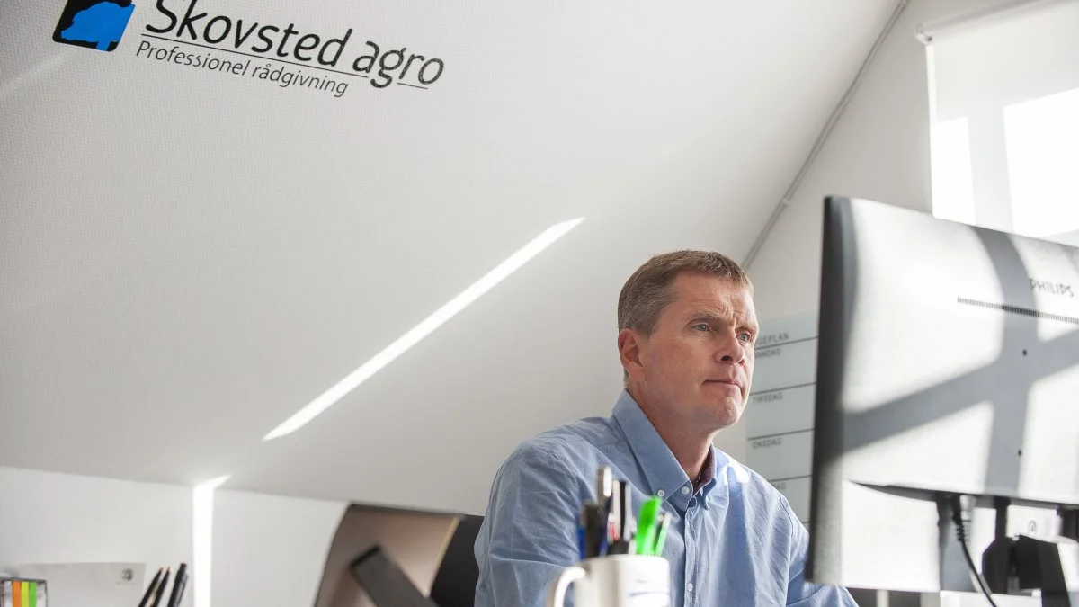 Hos Skovsted opfordrer man flere til at overveje, at skal grisene ud, så kan man invitere energien ind, men beslutningen skal træffes af landmanden og ikke af banken. Foto: Kurt Skovsted