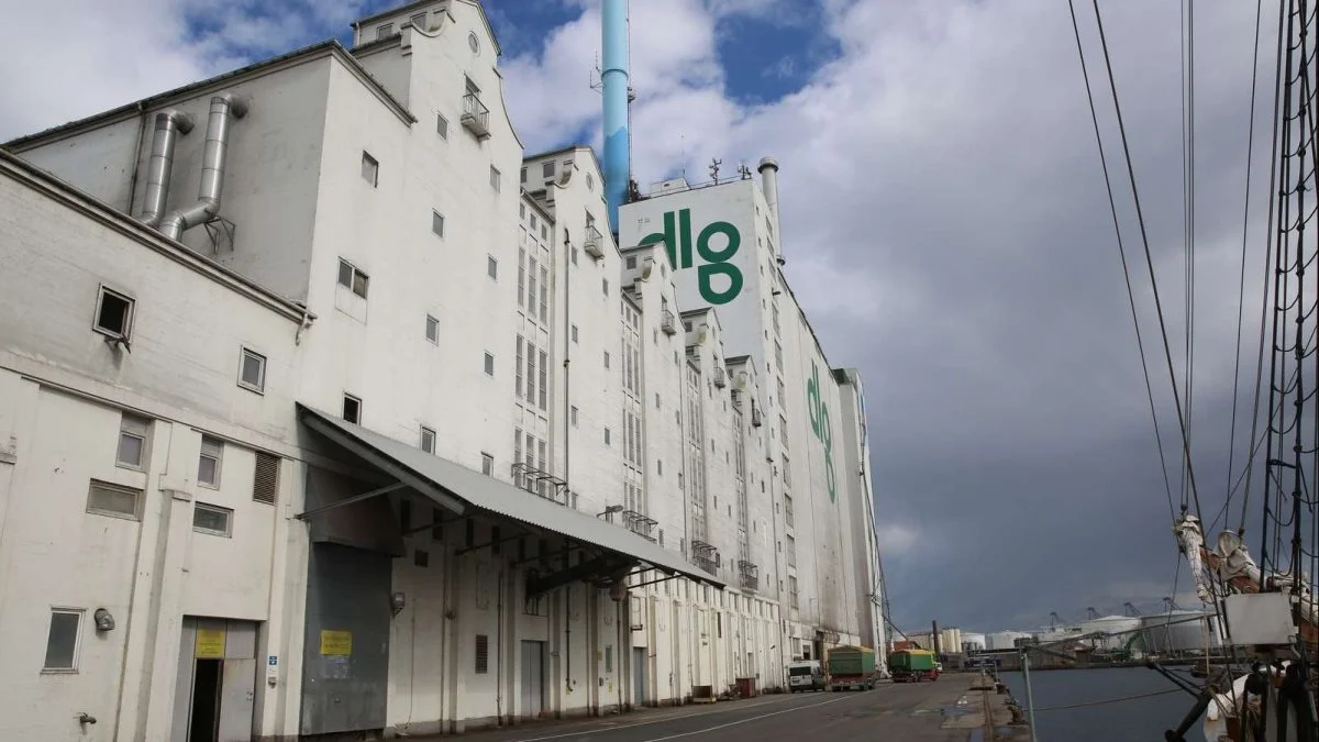 Det er snart slut med produktionen af foder hos DLG på Aarhus Havn. Foto: DLG