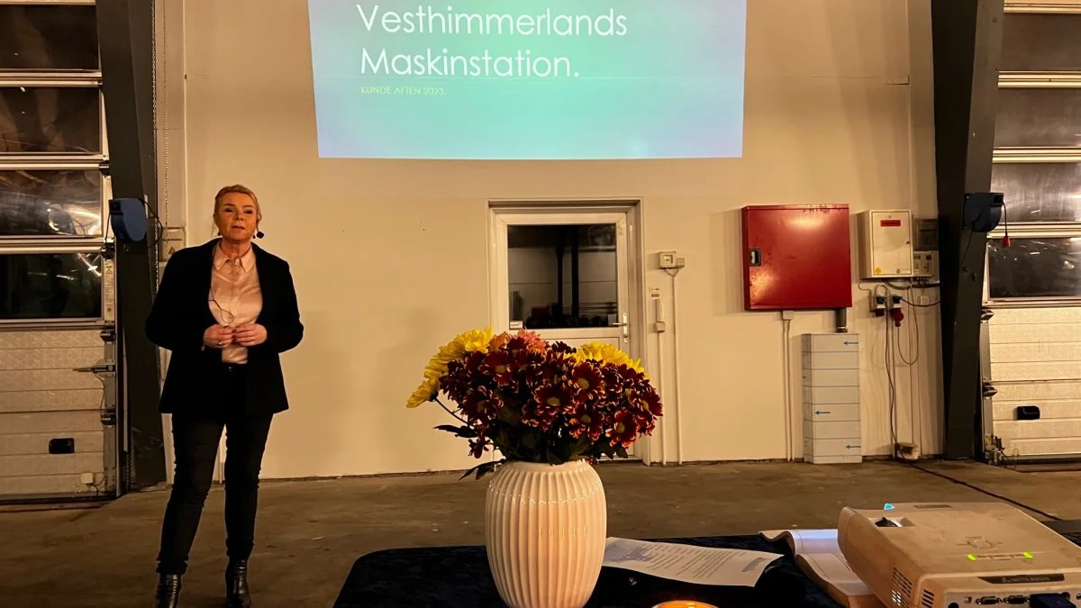 En af årsagerne til de 260 fremmødte skal måske findes ved aftenens første indlægsholder, Inger Støjberg.