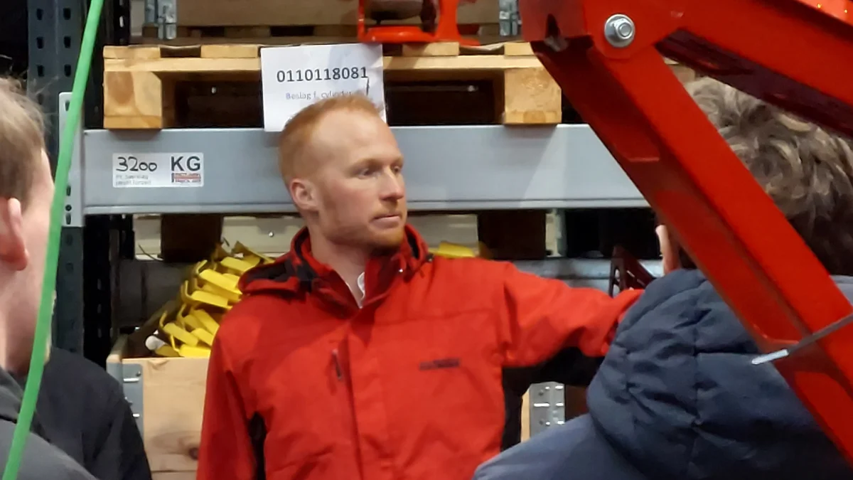 Søren Tougård, Grimme Skandinavien A/S, gav gode råd omkring service og vedligeholdelse af Grimmes maskiner, ligesom han stod i spidsen for en maskingennemgang af den store Grimme Evo 290 kartoffeloptager. Foto: John Ankersen