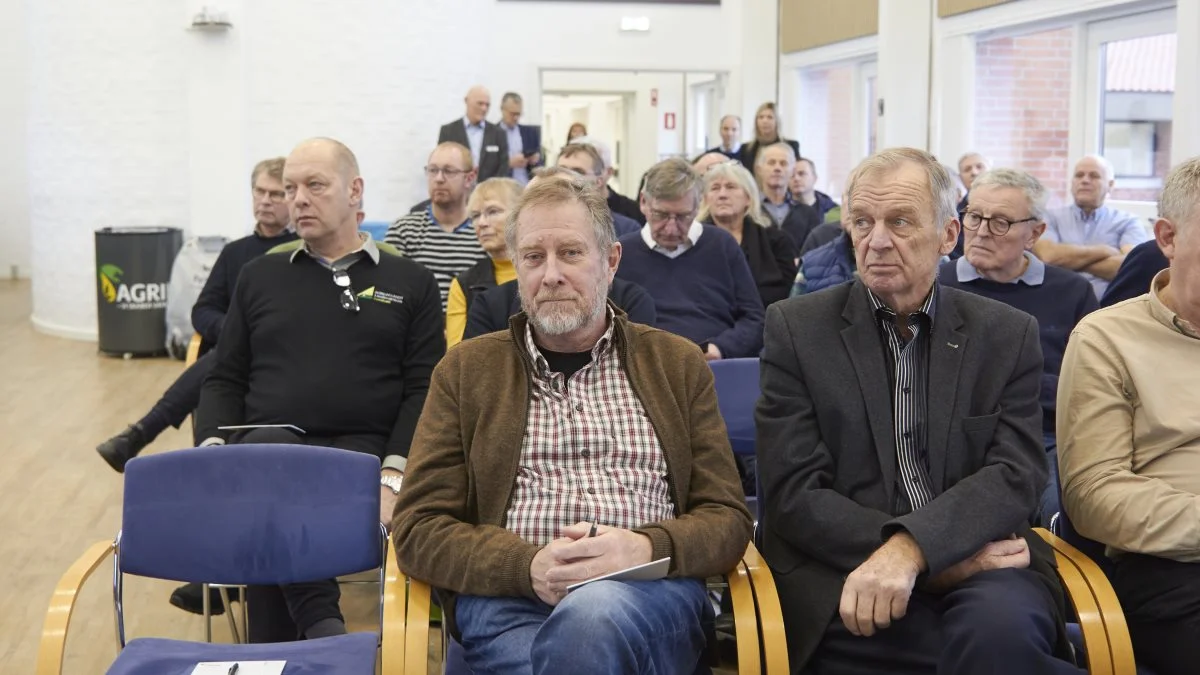 130 mennesker var mødt op til energikonference ved Agri Nord. En konference, hvor de tilhørende blandt andet fik historien om, hvordan Asger Krogsgaard med naboinddragelse fik en række vindmøller op at stå ved Ringkøbing. 