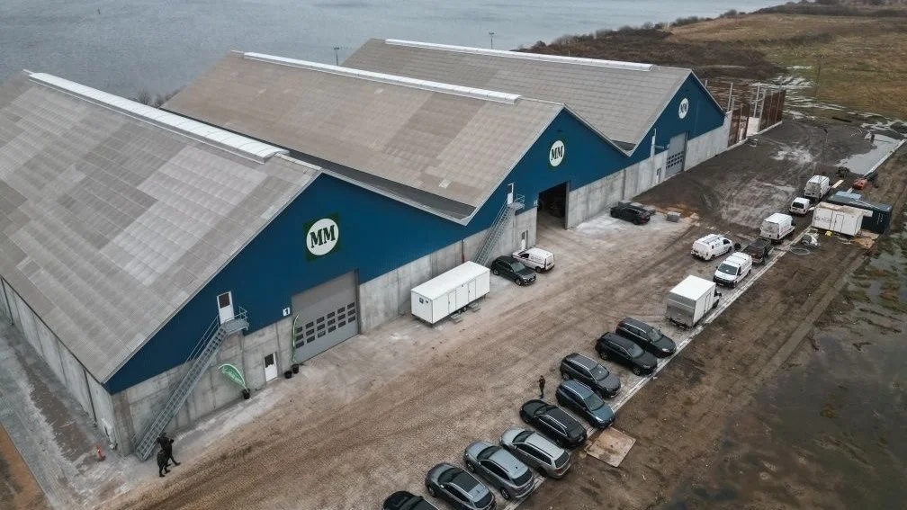 Hver lagerhal vil kunne rumme mellem 8.000 og 12.000 tons afgrøder.