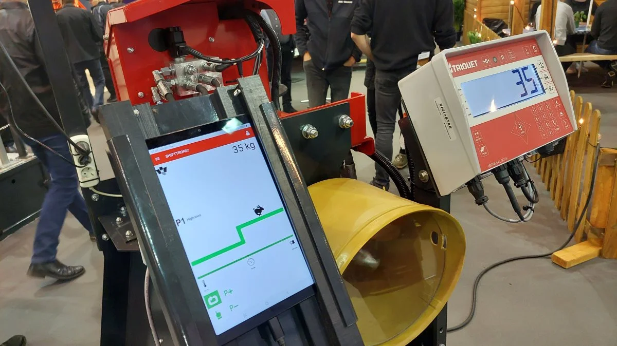 Den app-styrede automatiske gearkasse til Trioliet, gør det lettere at indstille og styre fodermixervognene. Foto: John Ankersen