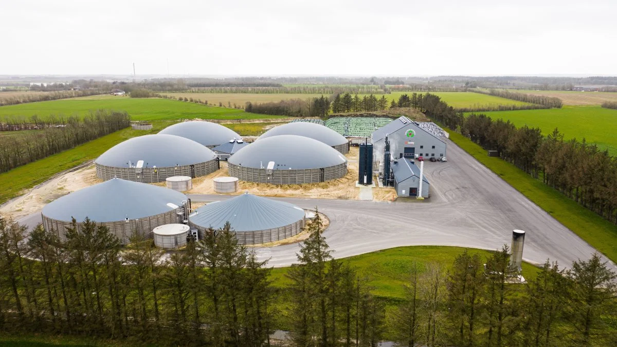 Siden etableringen har DBC Invest investeret i en række biogasanlæg rundt om i landet – blandt andet Outrup Biogas i det sydvestjyske.