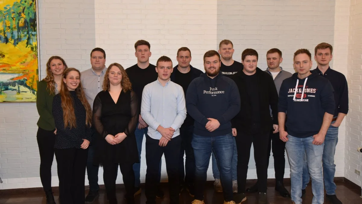 Agrarøkonomer 2023: Erik Toftkær Muurmann, Aabenraa, Jakob Alsina Lund, Bredebro, Kasper Schjøtt Johannsen, Ribe, Laust Vejrup Sørensen, Skærbæk, Leo Andresen-Heiselberg, Rødekro, Michael Binnerup, Odense, Morten Paasch Hansen, Skærbæk, Morten Wolter Meine, Rødekro, Nicolaj Oldrup Mikkelsen, Rødekro og Peter Møller, Tinglev. 